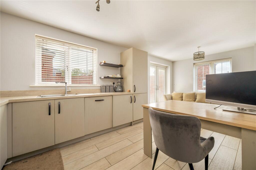 House in Harborough, Great Glen - View 2
