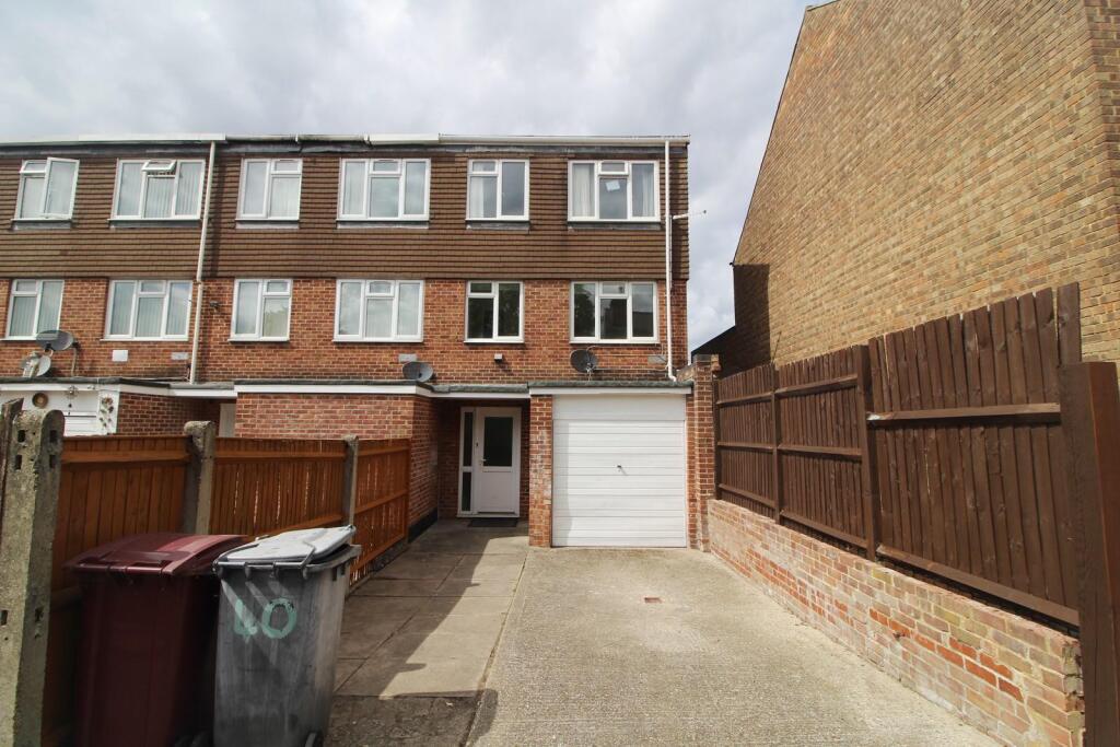 Main image of property: Spring Terrace, Reading, RG2