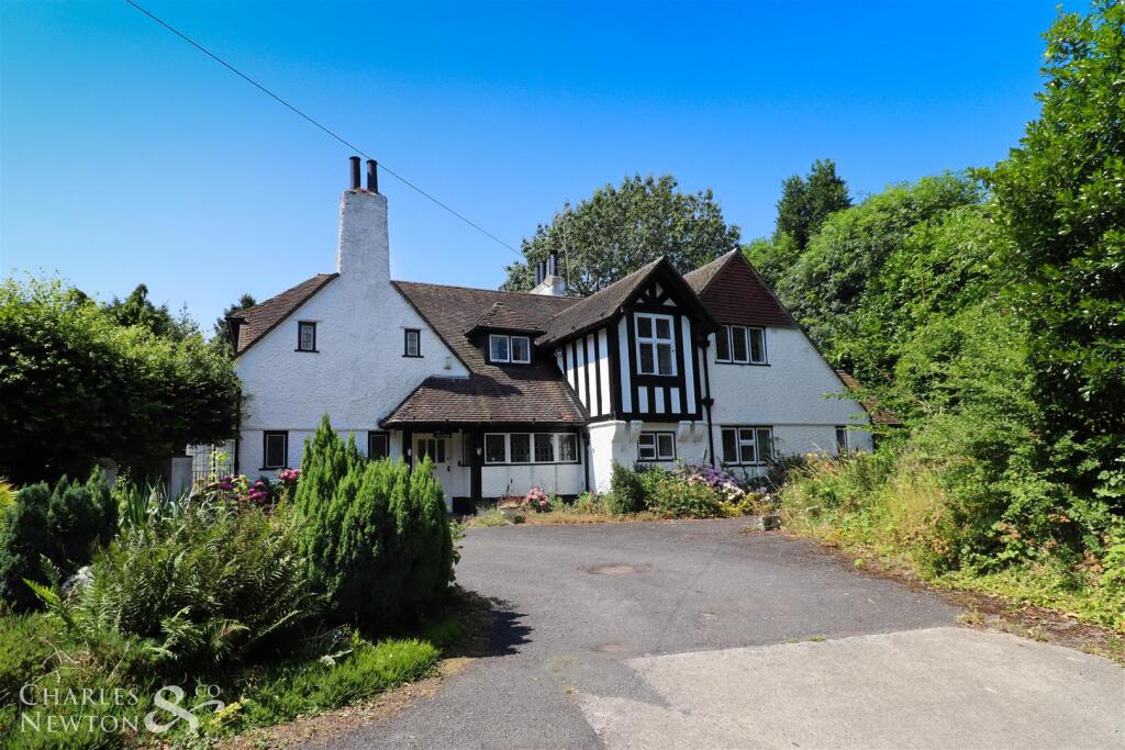 Main image of property: The Spinney, Ilkeston
