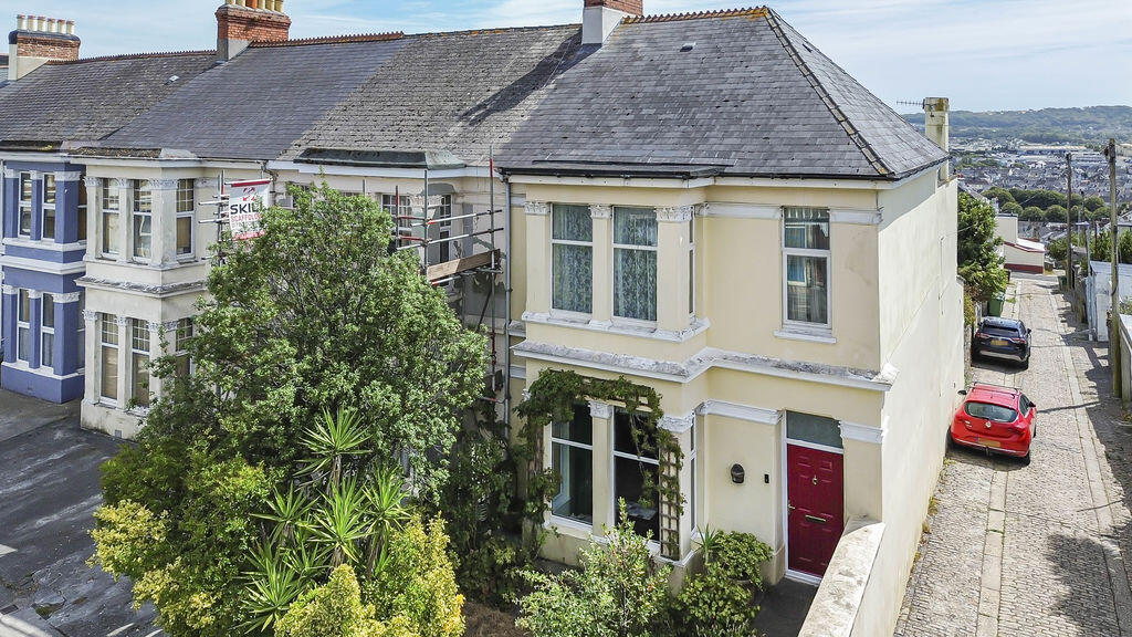 House in Plymouth - View 3