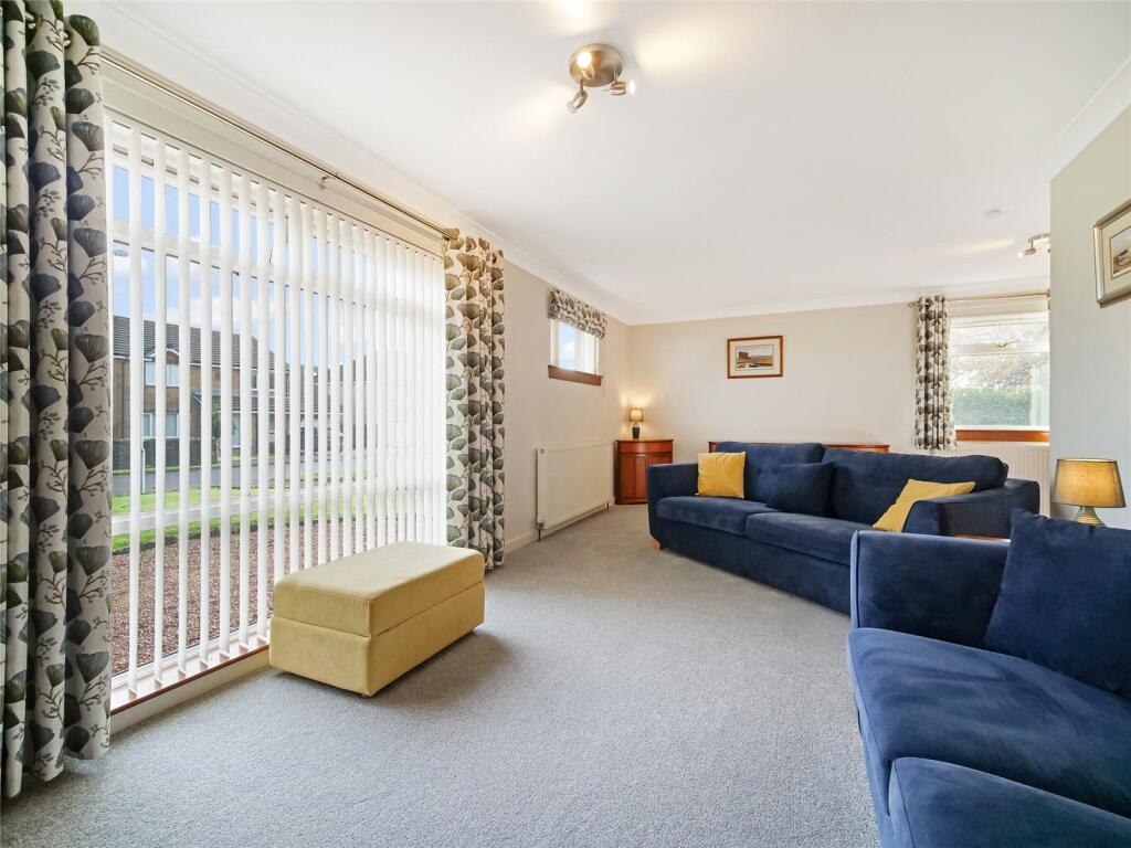 Dipple Court, Kilbirnie, North Ayrshire, KA25 - View 2