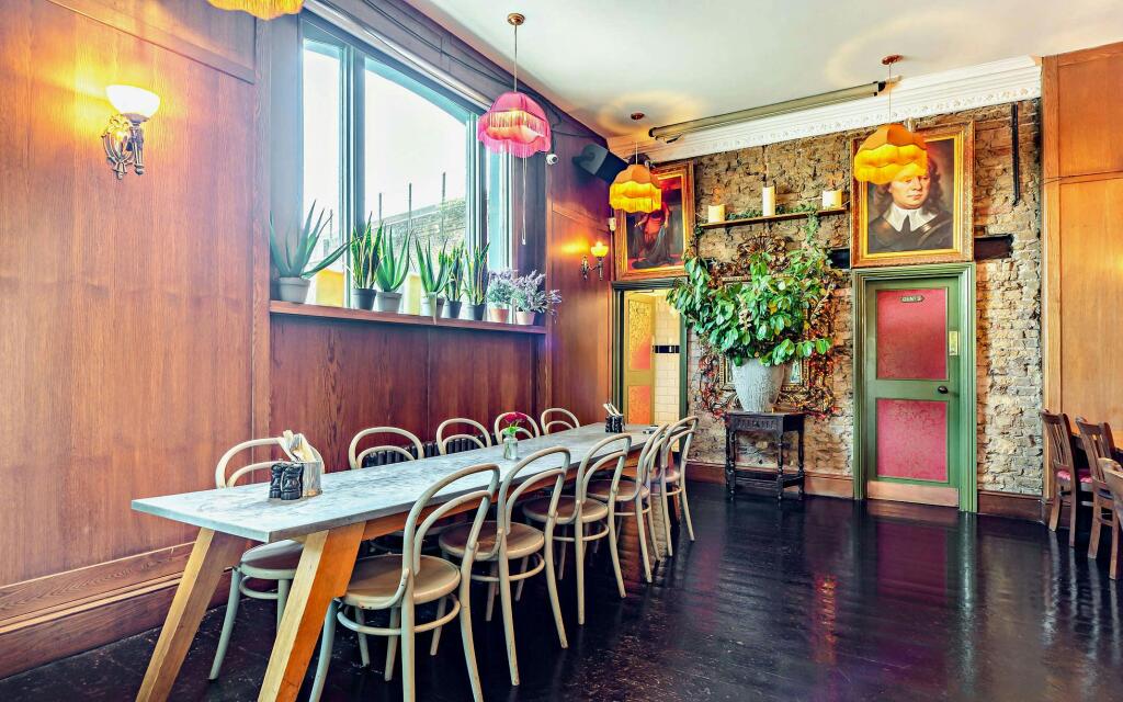 8700919-interior12-800.jpg