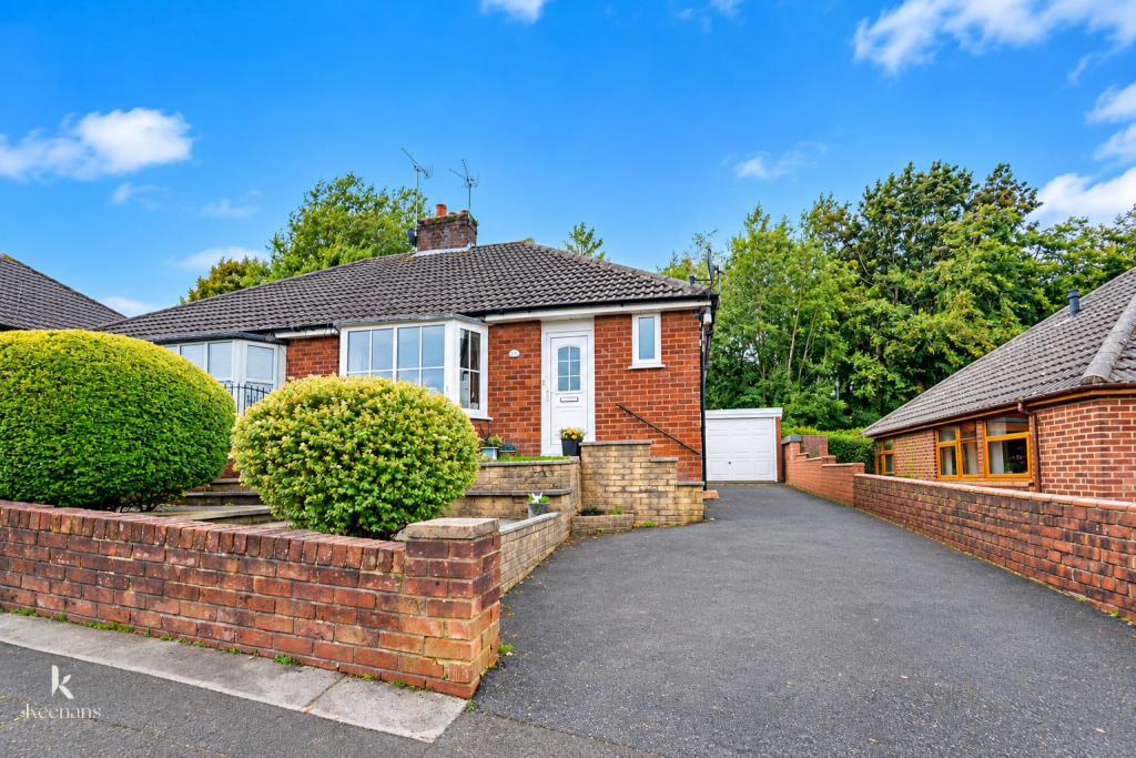 Hawthorn Avenue, Oswaldtwistle photo 3