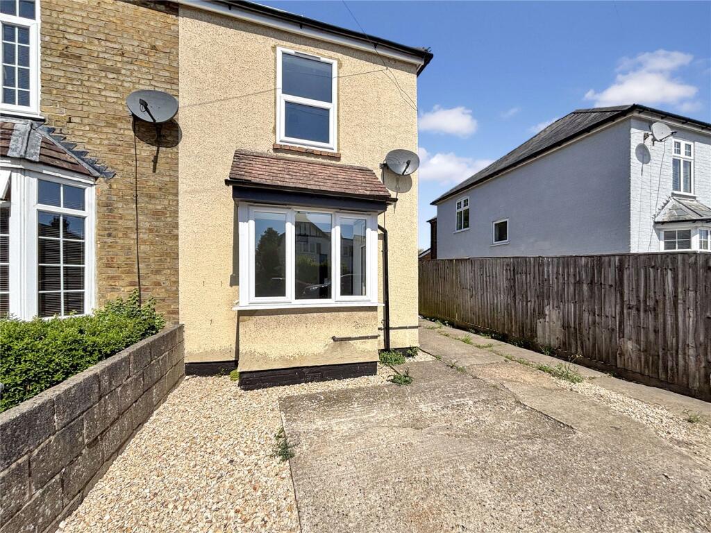 Main image of property: Amersham Road, High Wycombe, Buckinghamshire, HP13