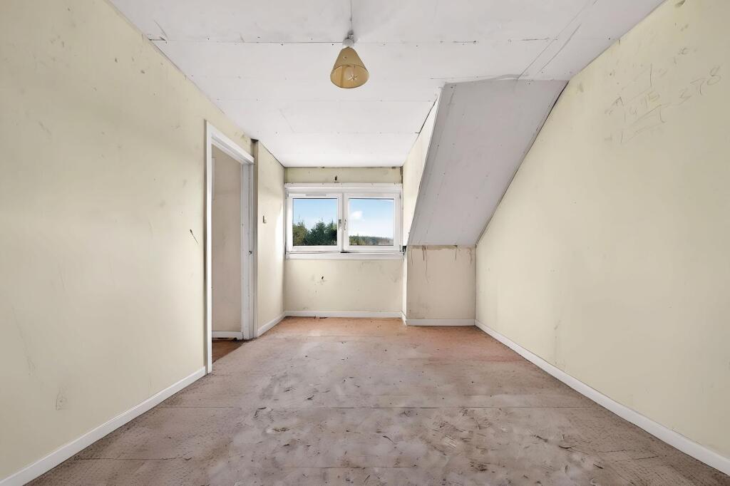West Calder, EH55 - View 5