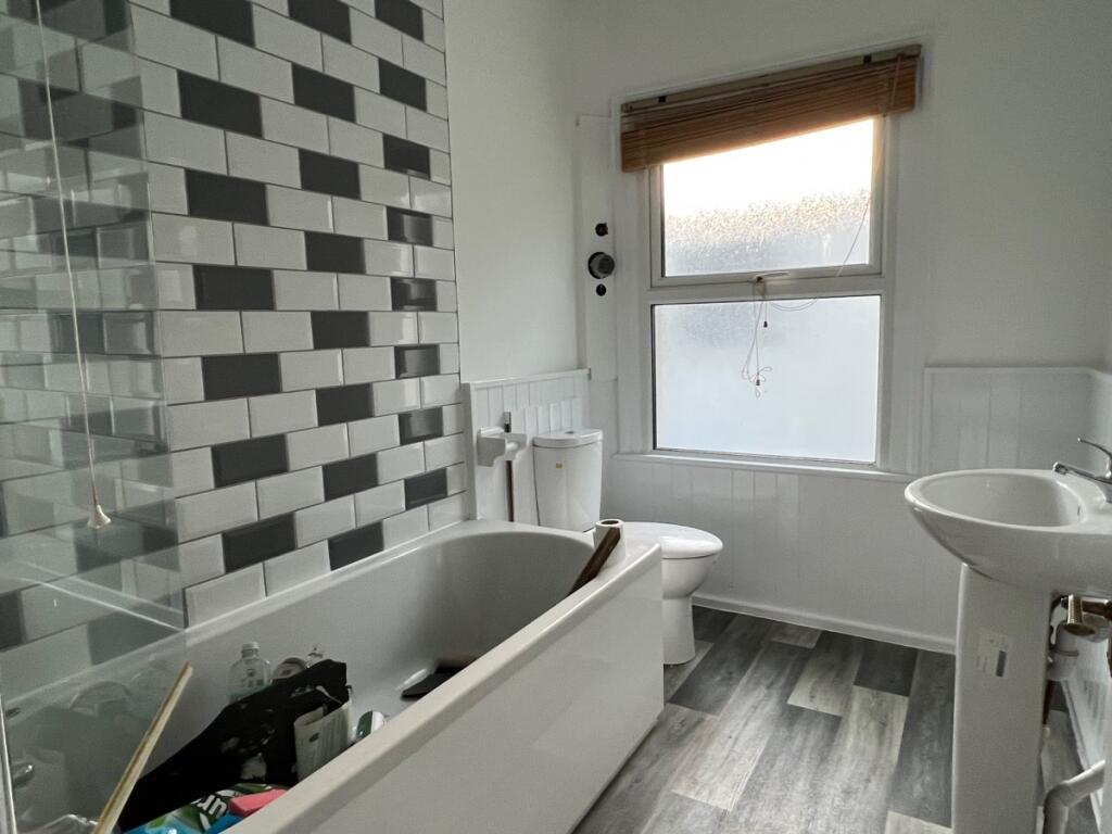 Apartment in Chelmsford - View 5