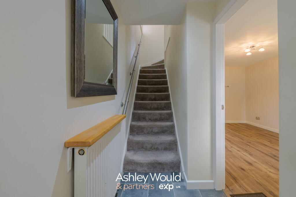 House in Dudley, West Midlands - More