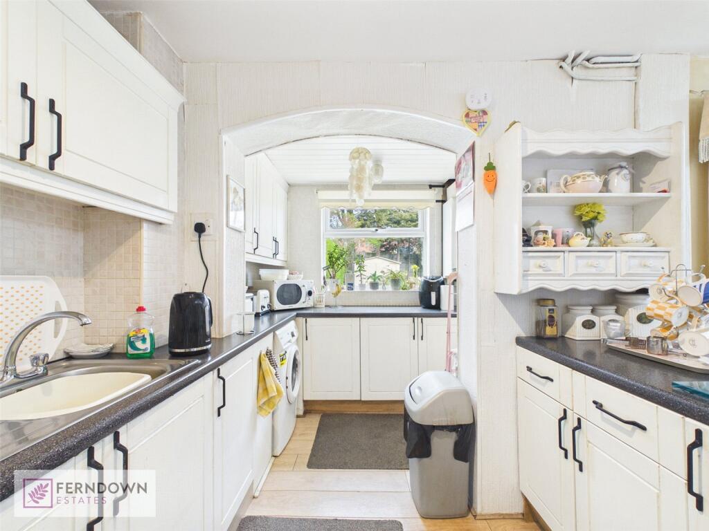 House in Birmingham, West Midlands - View 4