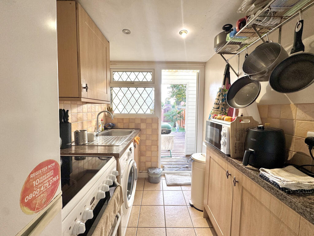 House in London, Hayes - View 5