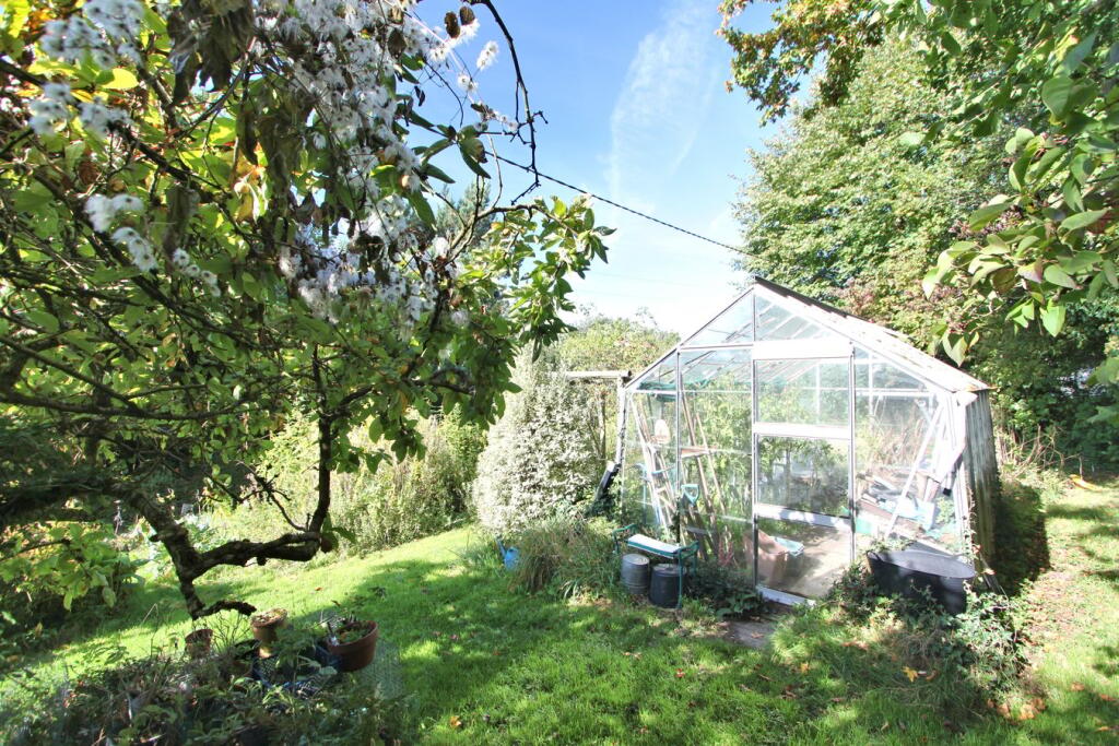 House in Thornbury, The Slad - More