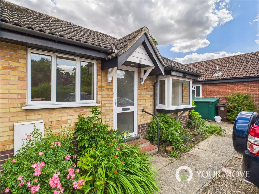 1-bed house on Holly Court, Harleston, Norfolk, IP20, £135,000