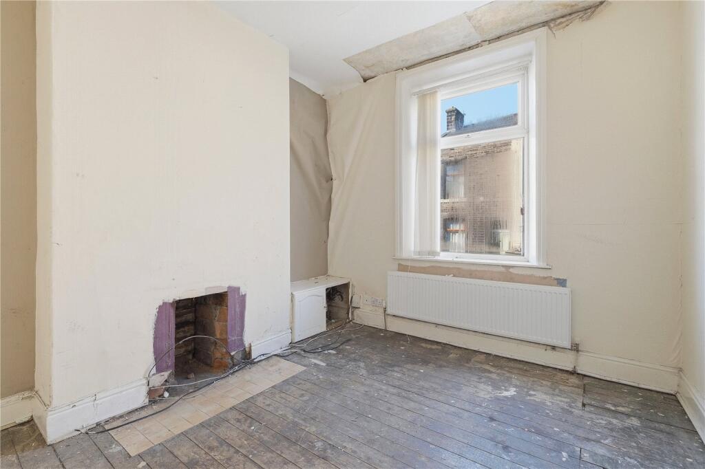 House in Pendle, Knotts, Colne - View 3