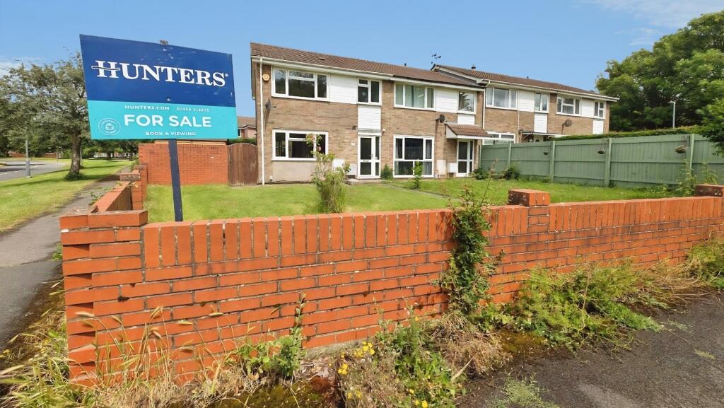 Main image of property: Littledean, Yate, Bristol, BS37 8UJ