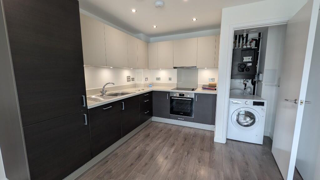 Main image of property: Tewkesbury Road, London, W13