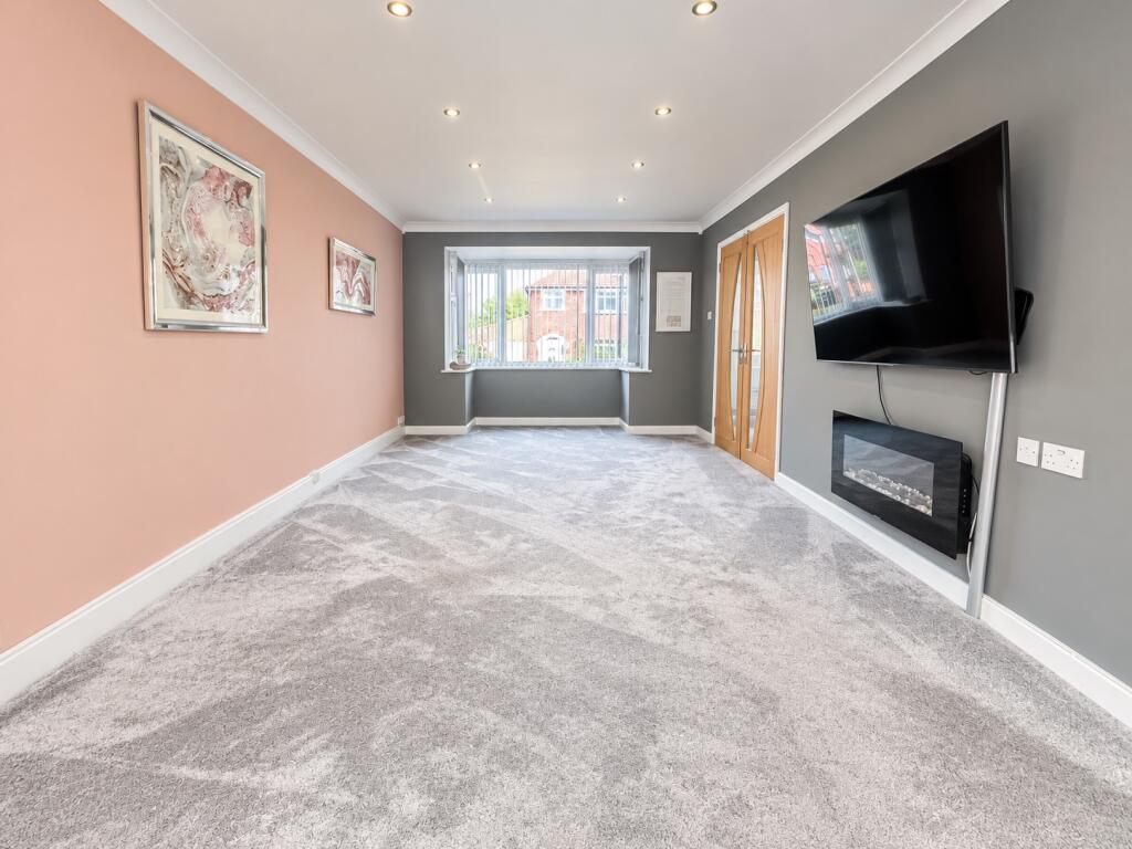 House in Blaby, Braunstone - View 2