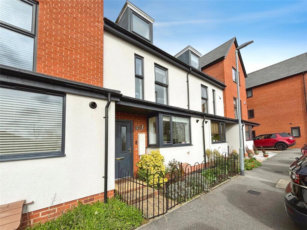 Main image of property: Coley Avenue, Reading, Berkshire