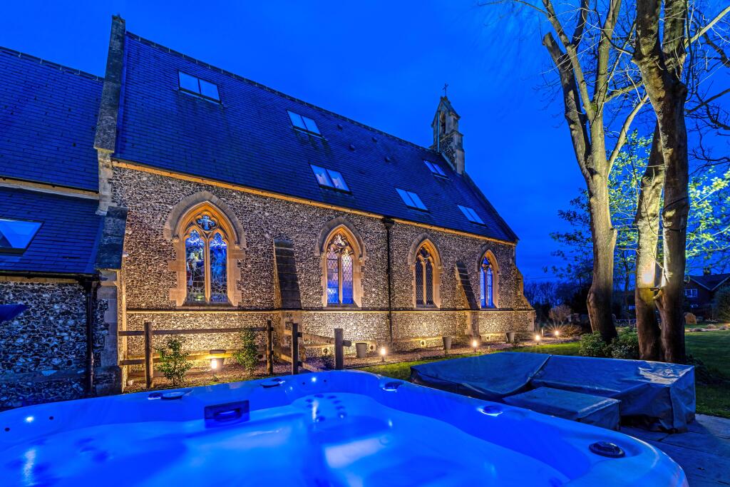 Property photo 11