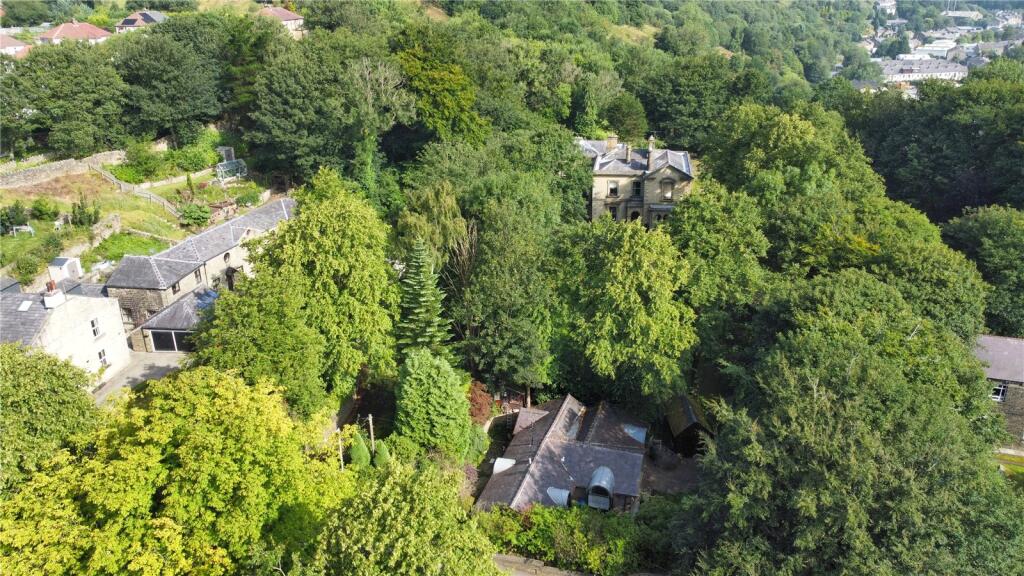 Additional image 21 of Ashlands Lodge, 24 Turnpike, Newchurch, Rossendale, BB4