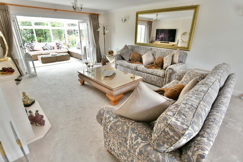 Newton Road, Sturminster Marshall, BH21 4BT photo 4