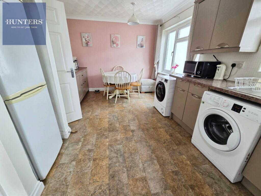House in Pencoed, Hendre - View 4