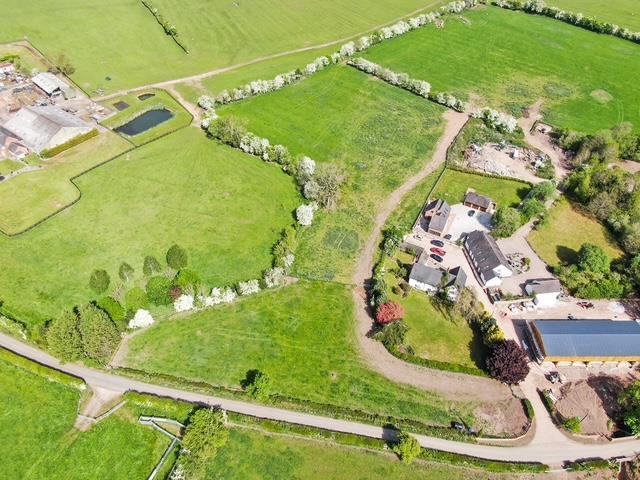 6-bed detached on Waldley, Doveridge, Ashbourne, £799,000