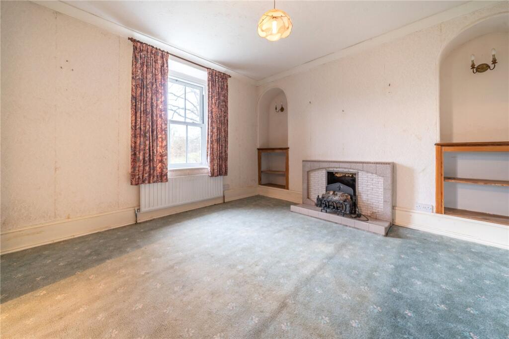 Heversham, Milnthorpe, Cumbria, LA7 photo 3