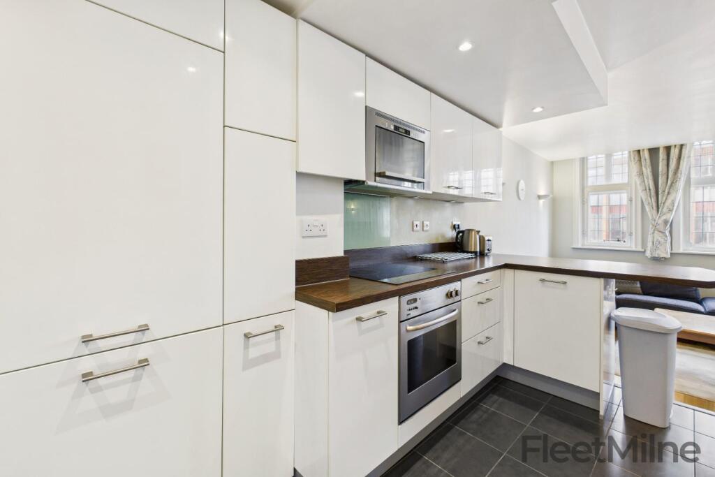 Apartment in Birmingham, Chinese Quarter, Jewellery Quarter - View 2
