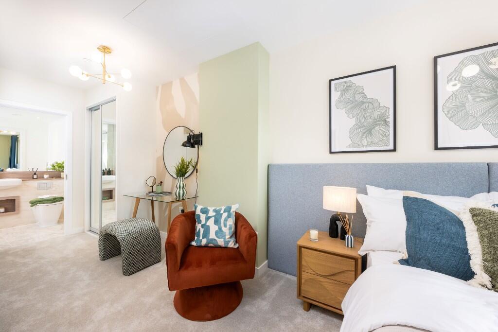 Apartment in London - More