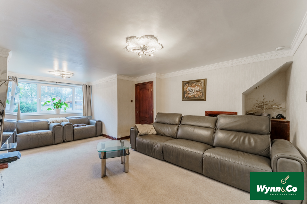 House in Wakefield - View 5