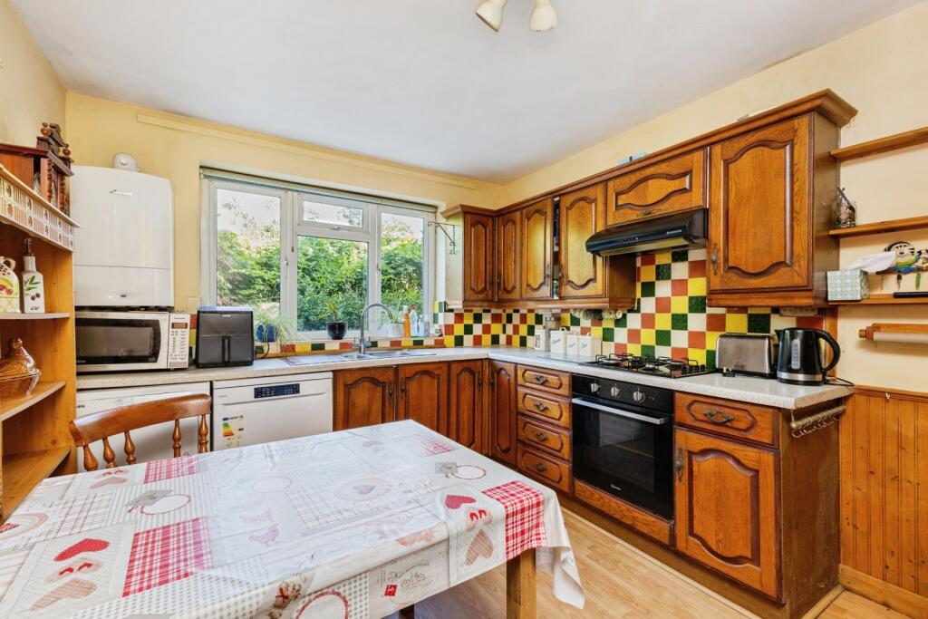 Apartment in Torquay - View 4