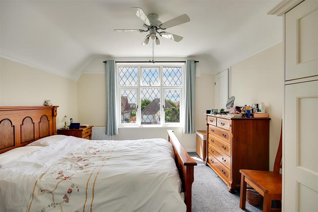 Brook Barn Way, Goring-By-Sea, Worthing - View 4