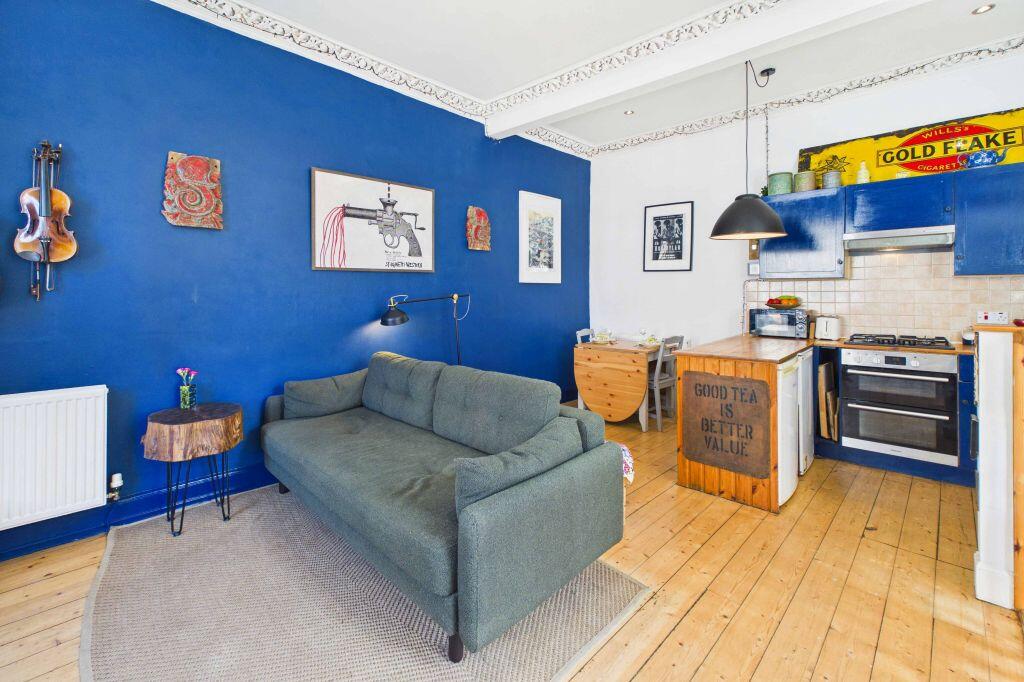 Apartment in Edinburgh - View 5