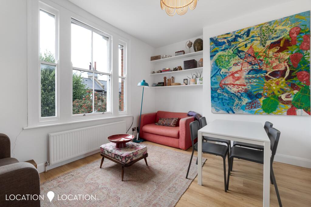 Apartment in London, Highbury - View 5