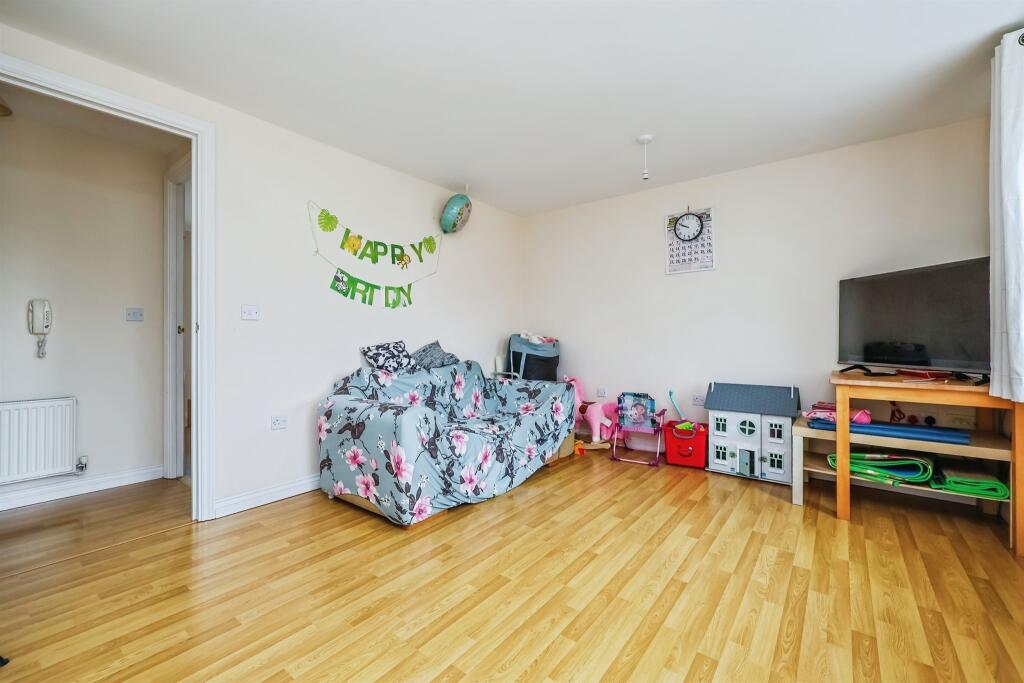 Apartment in Ashfield, Hucknall - View 2
