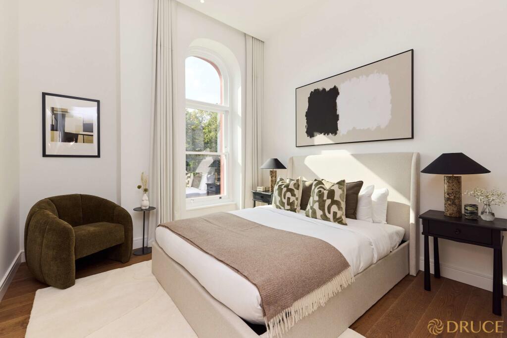 Main image of property: 154 Bayswater Road, W2