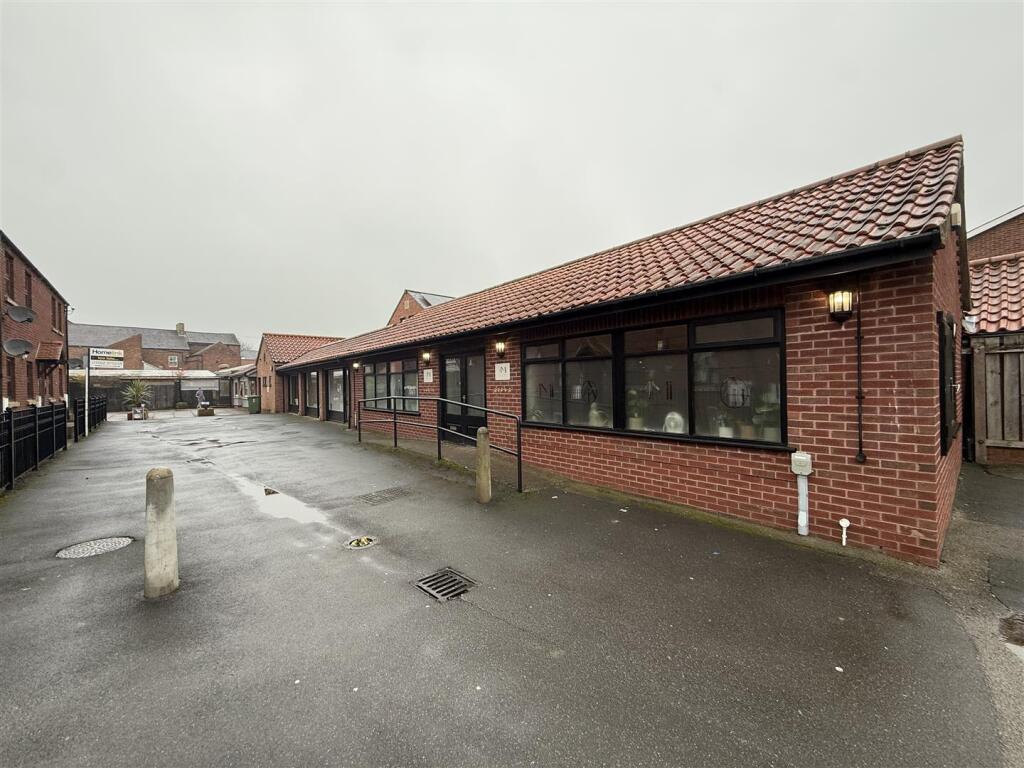 Main image of property: Finkle Street, Cottingham