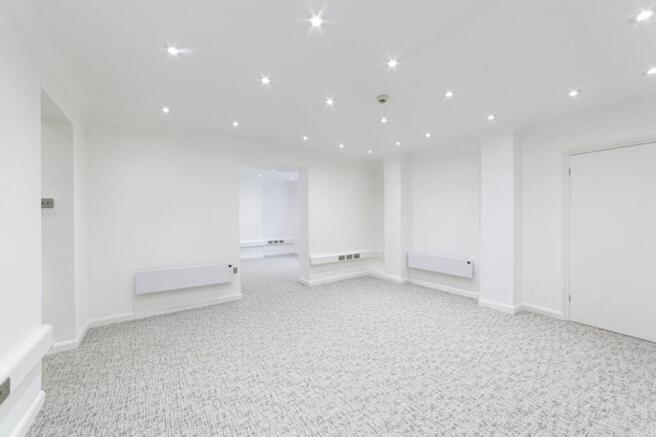 bedroom 4.jpg