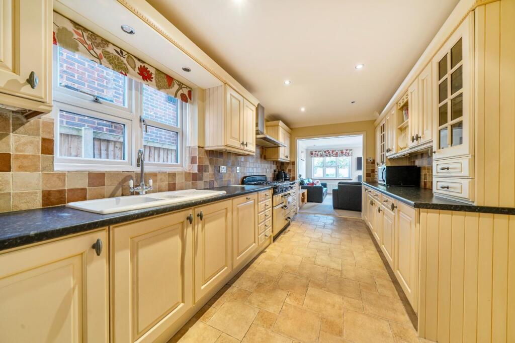 House in Rochester - View 5