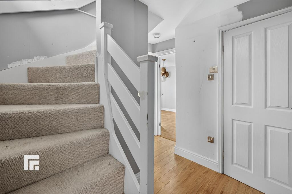 Apartment in Cardiff - View 5