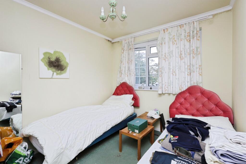 House in Eastbourne, East Sussex - More
