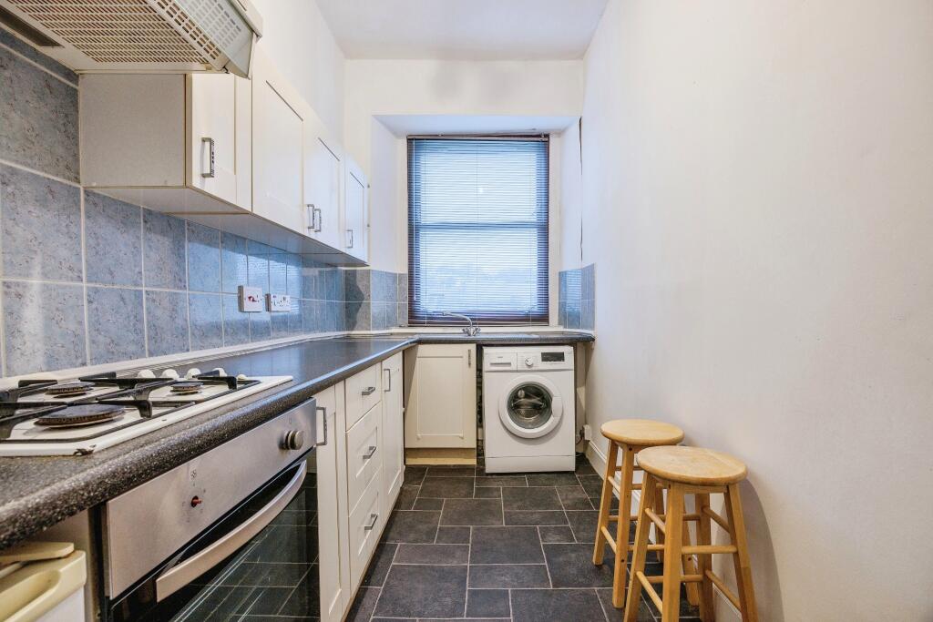 Apartment in Dundee - View 3