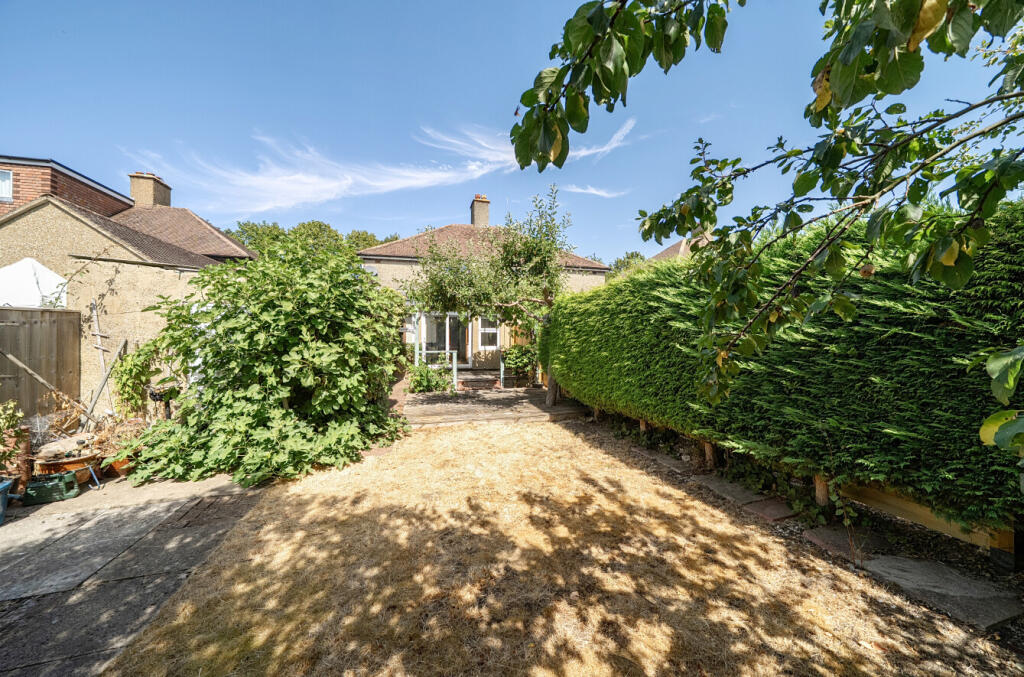 House in Oxford - More