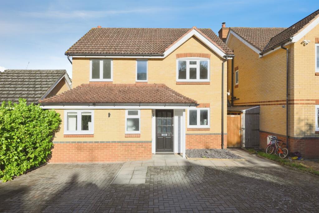 Main image of property: Auber Close, Hoddesdon