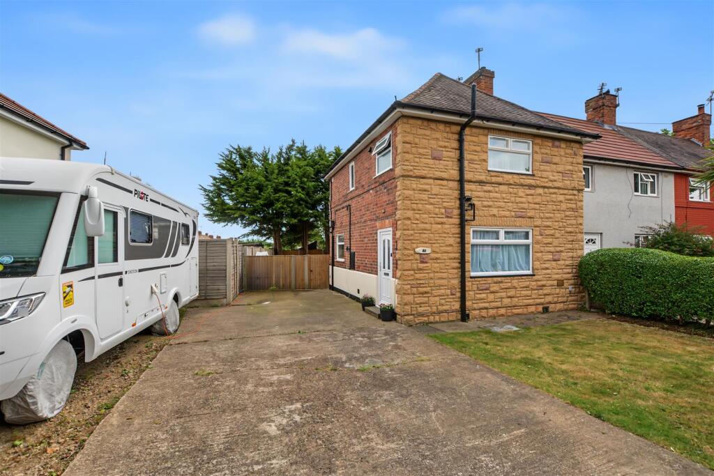 Main image of property: Central Avenue, Beeston, Nottingham