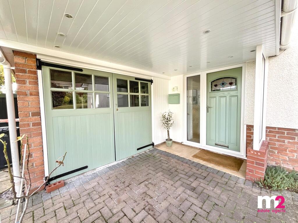 House in Newport - View 3