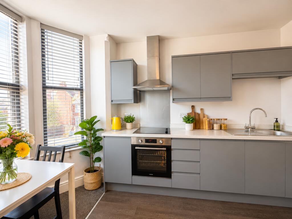 Main image of property: Flat 3, Millicent Road, West Bridgford, Nottingham