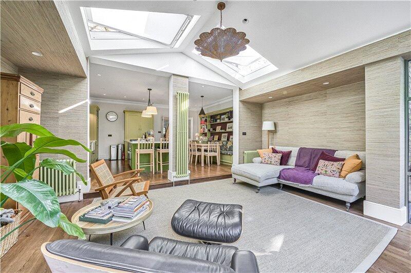 House in London - More