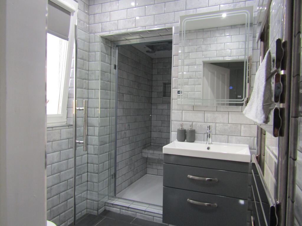 Main image of property: 20 Grierson Crescent, Edinburgh, EH5 2AX