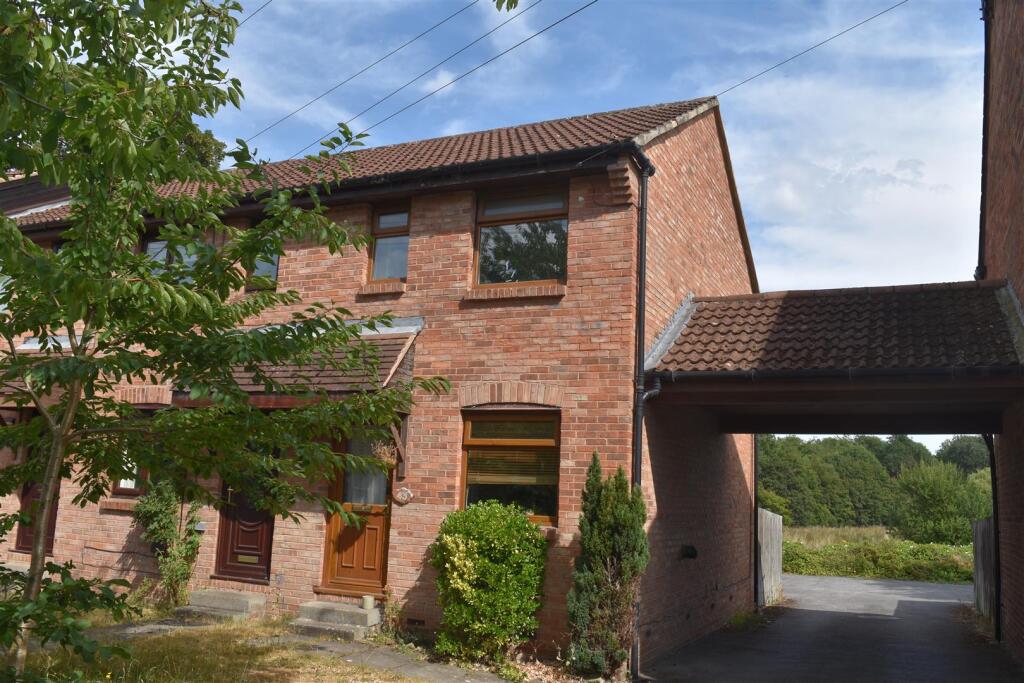 Main image of property: Lickley Street, Ripon, HG4 1LJ