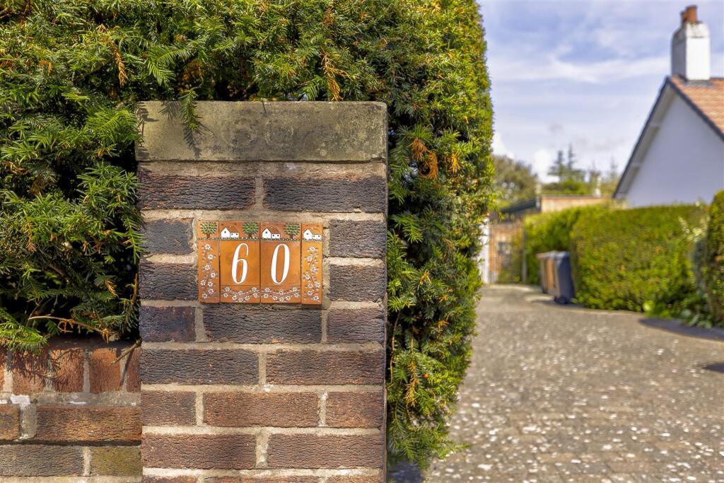 House in Sefton, Liverpool City Region - View 4